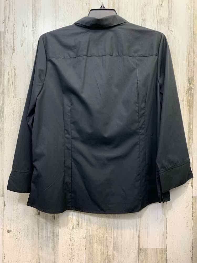 PRE-OWNED FOXCROFT PLUS SIZES Size 18 Black Solid BUTTON UP TOP/BLACK LONG SLEEV