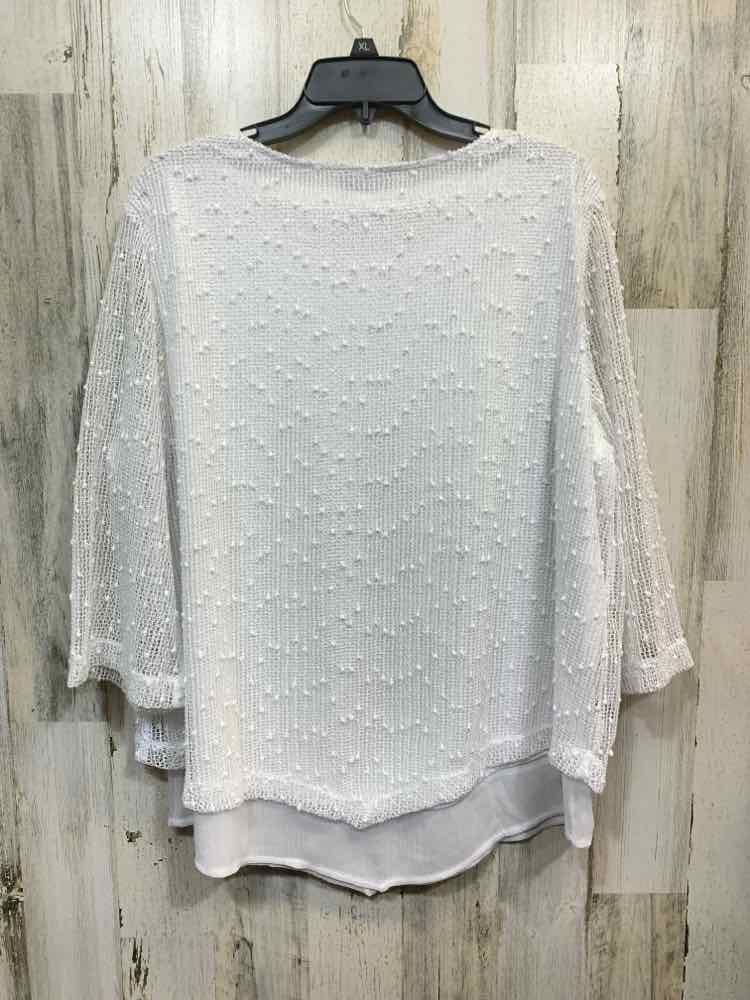 PRE-OWNED ALFRED DUNNER PLUS SIZES Size 1X White FISHNET LONG SLEEVE Shirt/WHITE