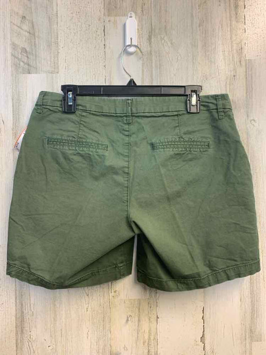 PRE-OWNED Size 8 OLD NAVY BOTTOMS ARMY GREEN Shorts