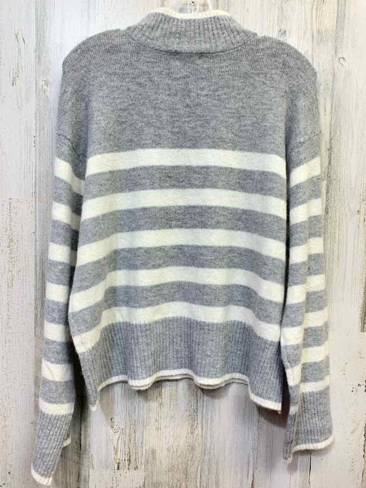 NWT ULTRA FLIRT Tops Size XL GRAY/WHT Stripe LONG SLEEVES Sweater