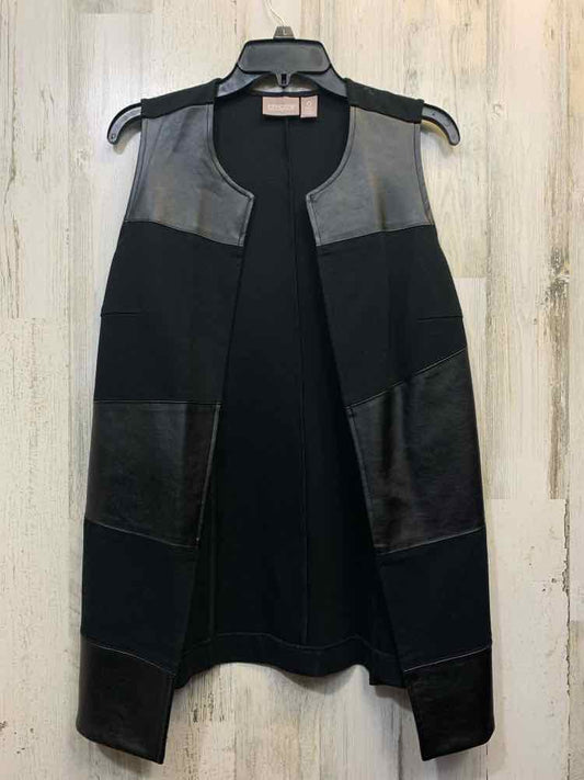PRE-OWNED CHICO'S DESIGN JACKETS / COATS Size 0 Black Vest