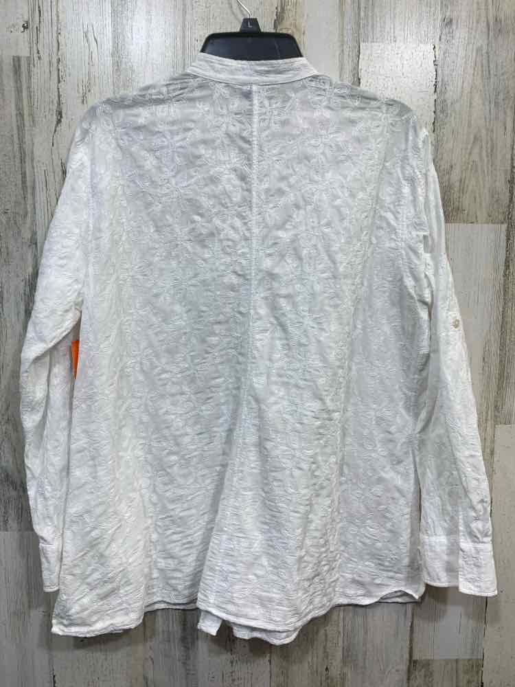 PRE-OWNED LANDS END Size L White LONG SLEEVES FORAL EMBROIDERY BUTTON UP SHIRT