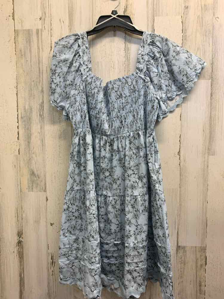 NWT UMGEE Dresses and Skirts Size S BLUE/BLACK Floral TIERED Dress/BLUE/BLACK FL