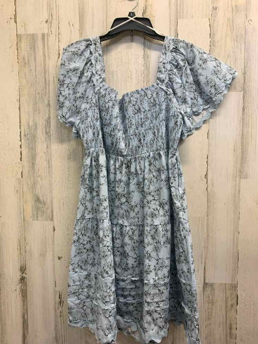 NWT UMGEE Dresses and Skirts Size S BLUE/BLACK Floral TIERED Dress/BLUE/BLACK FL