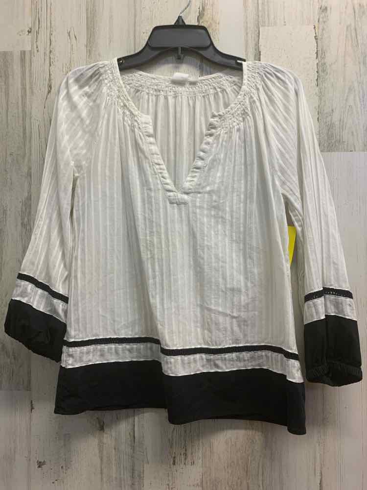 PRE-OWNED GAP Tops Size S WHITE/BLACK 3/4 SLEEVE Shirt/WHITE & BLACK LONG SLEEVE