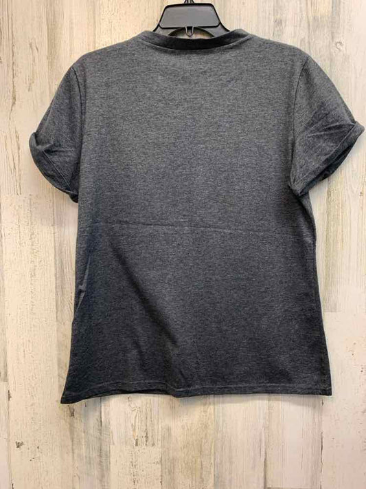 Tops Size XL GRAY/WHT T-SHIRT T-shirt