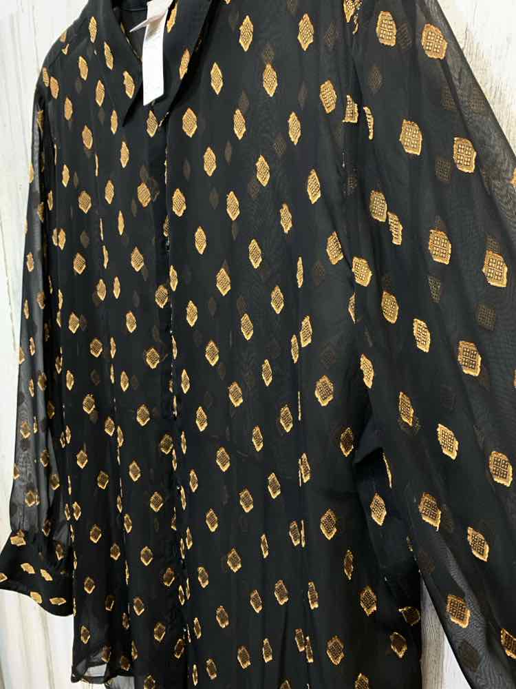 PRE-OWNED CHICOS BLACK SHEER BUTTON DOWN W/ GOLD DIAMOND PATTERN