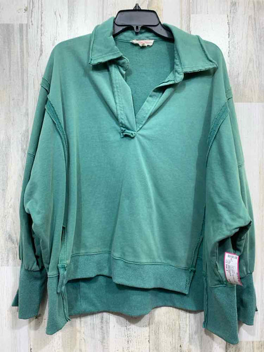 PRE-OWNED PEACH LOVE Size S Tops Green LONG SLEEVES V NECK PULL OVER