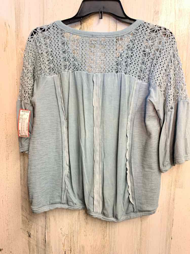 PRE-OWNED POL Tops Size S SEAFOAM 3/4 LENGTH TOP