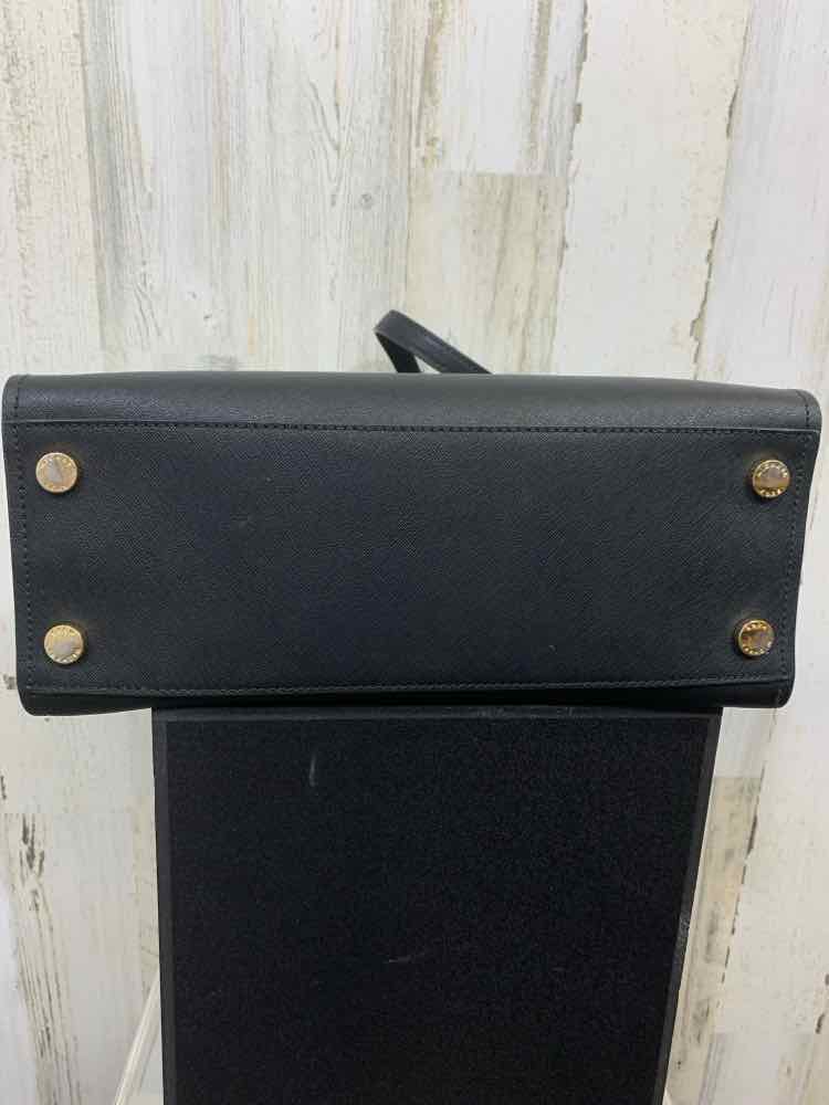 PRE-OWNED MICHAEL KORS Black Handbag/BLACK MICHAEL KORS SHOULDER PURSE W/ GOLD C