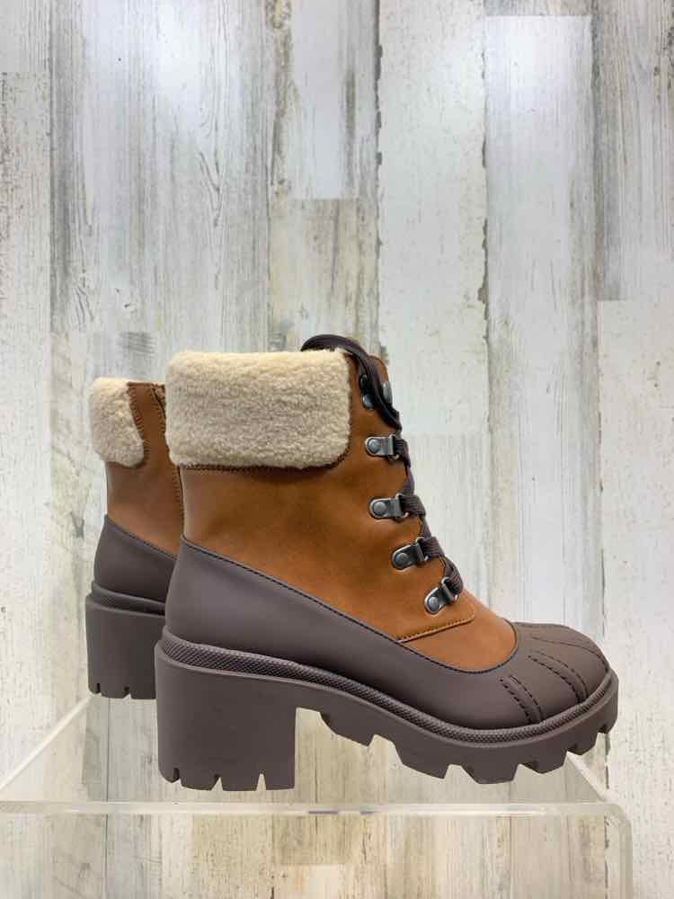 NWT MADDEN GIRL SHOES Shoe Size 7 BROWN/TAN RAIN BOOTS Boots/RAIN BOOT BLOCK HEE