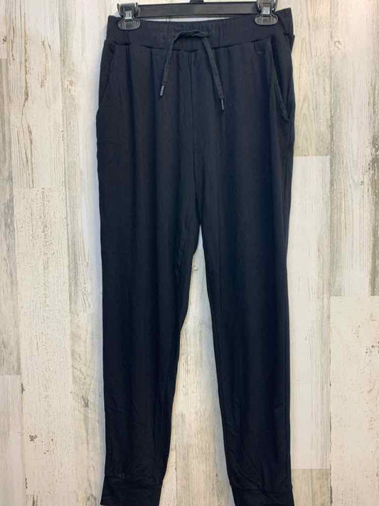 Size M COZY EARTH BOTTOMS Black JOGGER Pants