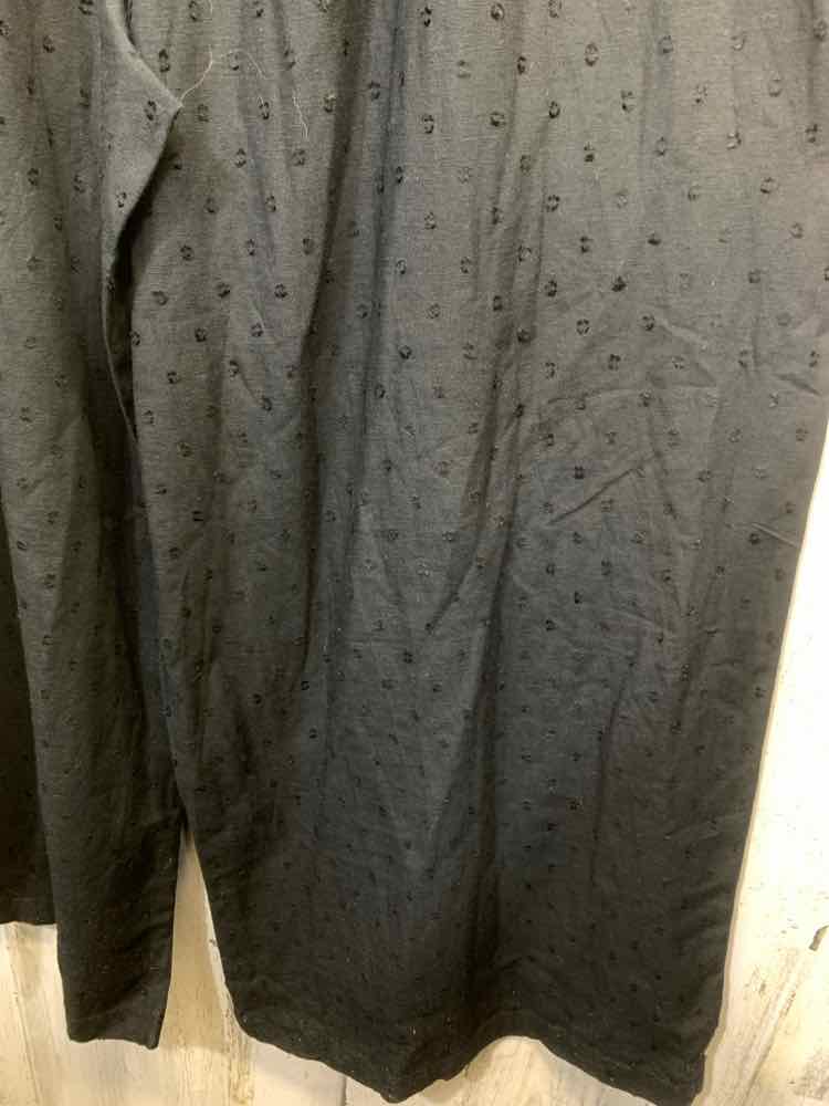 NWT Size 3X AND NOW THIS PLUS SIZES Black SWISS DOT SLEEVELESS/RUFFLE STR JUMPER