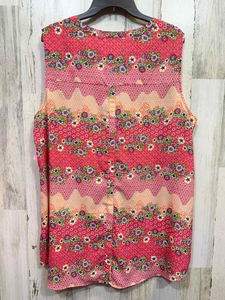 PRE-OWNED DANIELRAINN PLUS SIZES Size 1X Multi-Color Floral SLEEVELESS V  Blouse
