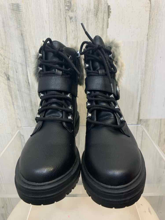 NWT SUN & STONE SHOES Shoe Size 5.5 Black BOOT Shoes/BLACK ANKLE BOOT WITH FAUX