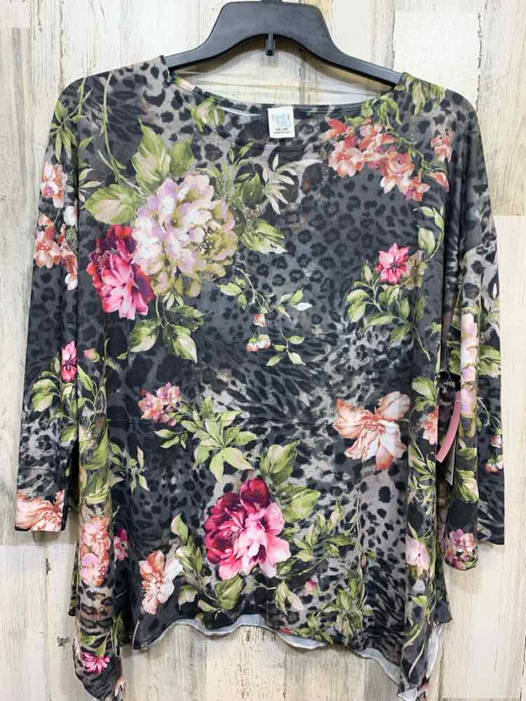 NWT TIME AND TRUE Tops Size XXL EARTH TONES CHEETAH & FLOWERS 3/4 LENGTH Shirt/C