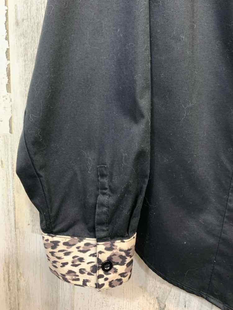 PRE-OWNED CHICOS Tops Size 1 BLACK/BROWN/BIEGE CHEETAH BUTTON UP TOP/BLACK BUTTO