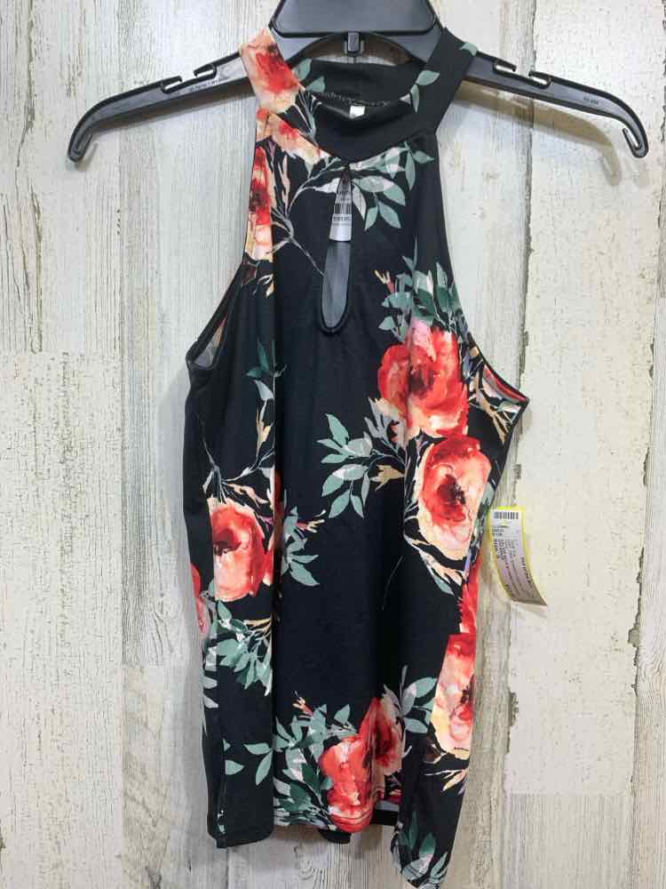 NWT SPICEWEAR/HALTER NECK W/ FRONT KEYHOLE CUTOUT