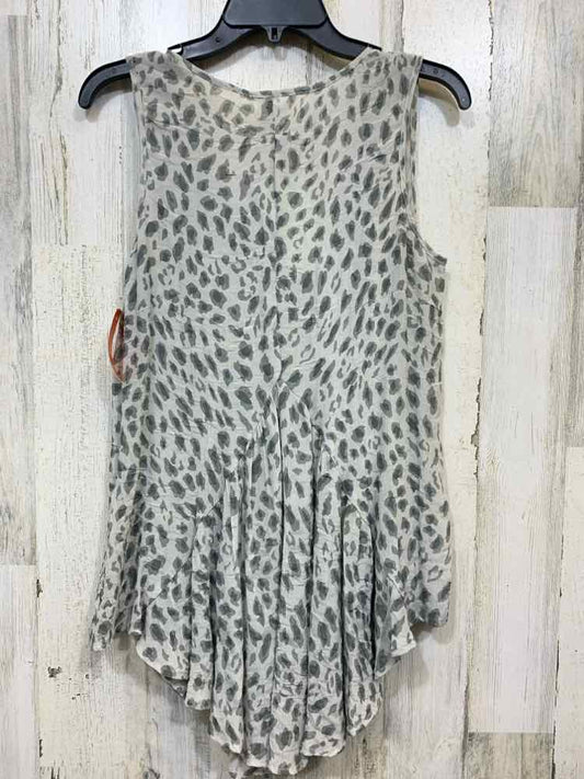 PRE-OWNED CEDICO Tops Size L GRAY/WHT Animal Print SLEEVELESS Blouse