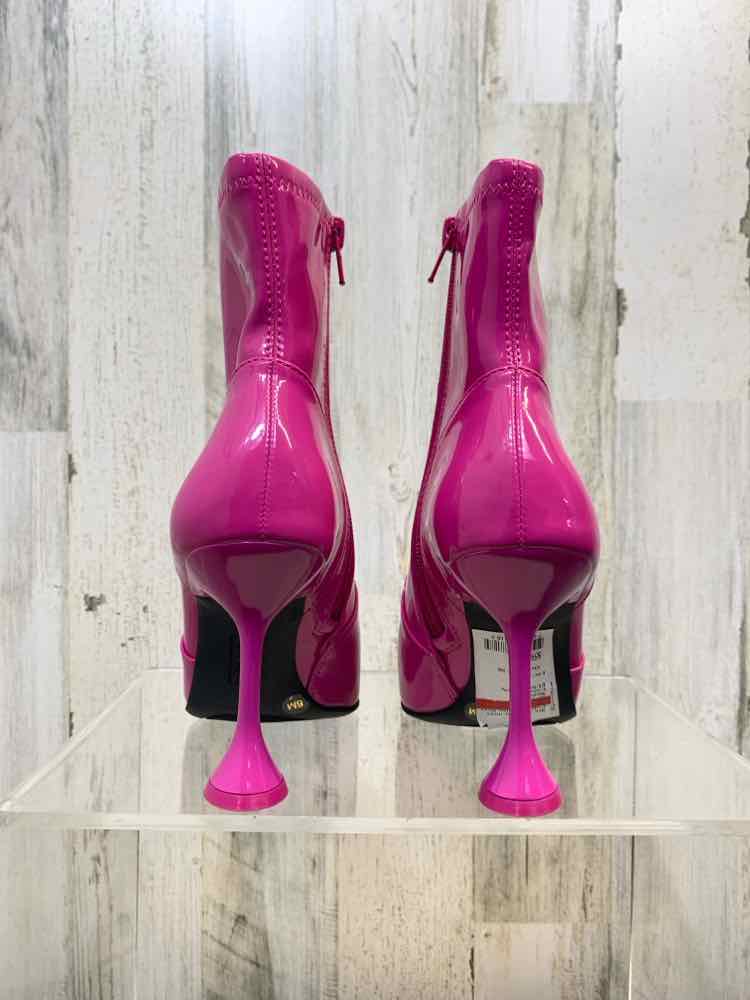 NWT INC SHOES Shoe Size 6 Fuschia 6 Shoes/PEDESTAL HEEL ZIPPER