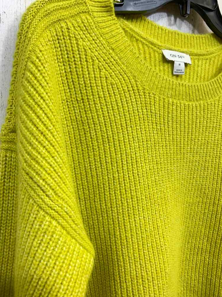 NWT ON 34TH Size M LIME GREEN RIB KNIT LONG SLEEVES/CREW NECK SWEATER
