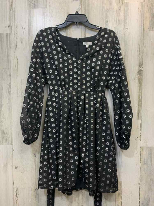 NWT A LOVES A Dresses and Skirts Size XS BLK/SILVER CIRCLES LONG SLEEVES Dress