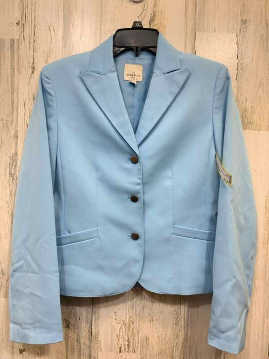 NWT ANNE KLEIN Tops Size 6 LIGHT BLUE Solid BUTTON DOWN Blazer/V NECK COLLAR