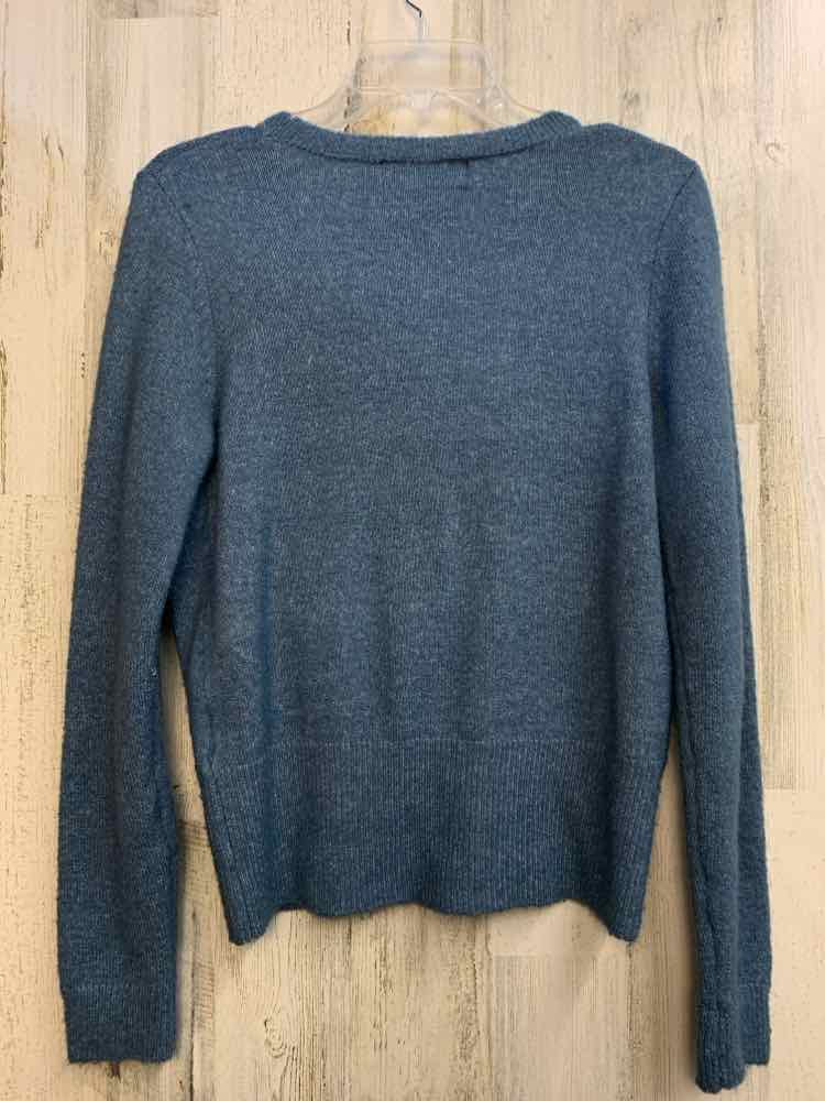 PRE-OWNED GABRIELLE UNION Tops Size S LIGHT BLUE/TAN LONG SLEEVES TOP/SOFT V-NEC