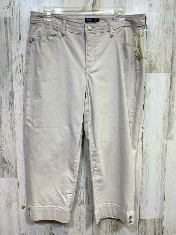 PRE-OWNED Size 10 BANDOLINO/MID-RISE FIVE-POCKET MANDIE CAPRI PANT