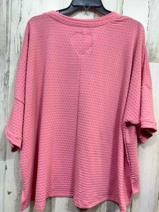 NWT UMGEE Tops Size L Pink SWISS DO/SCOOP NECK/SHORT SLEEVES Blouse