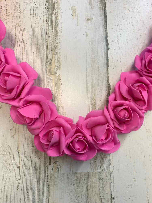 HOME DECOR/ROSE HEART WALL DECOR