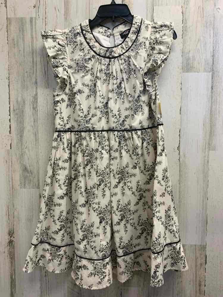 NWT GIGIO Dresses and Skirts Size M WHITE/BLACK Floral SUNDRESS Dress/WHITE/BLAC