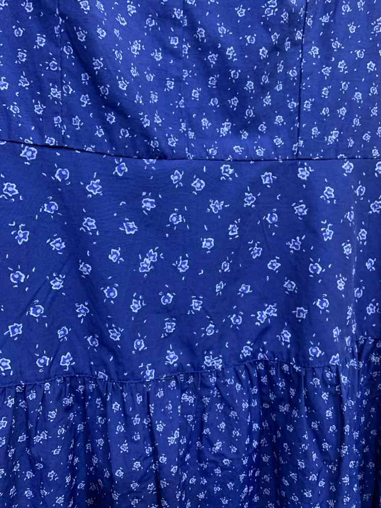 NWT FRENCH CONNECTION Dresses and Skirts Size XS Blue Floral PUFF SLEEVES DRESS