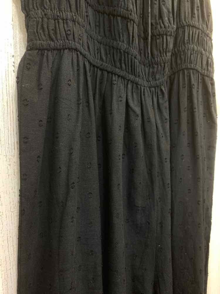 NWT Size 1X AND NOW THIS PLUS SIZES Black SWISS DOT SLEEVELESS/RUFFLE STR JUMPER