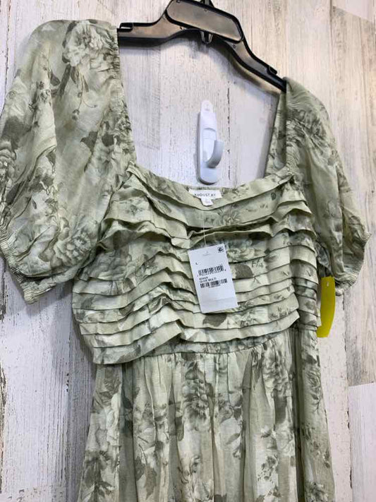 NWT OLIVE SKY Dresses and Skirts Size L OLIVE/WHITE Floral MAXI Dress