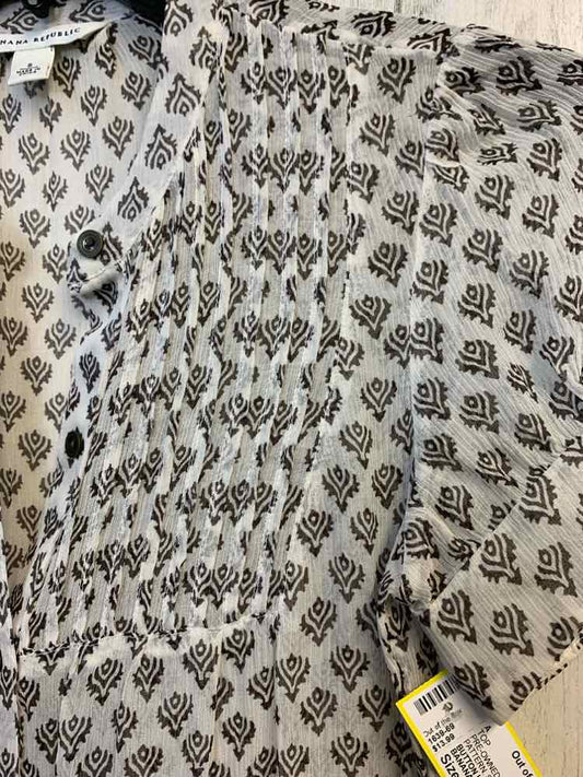 PRE-OWNED BANANA REPUBLIC Tops Size S CRM/BRN PATTERN SHORT SLEEVES TOP/BUTTON U