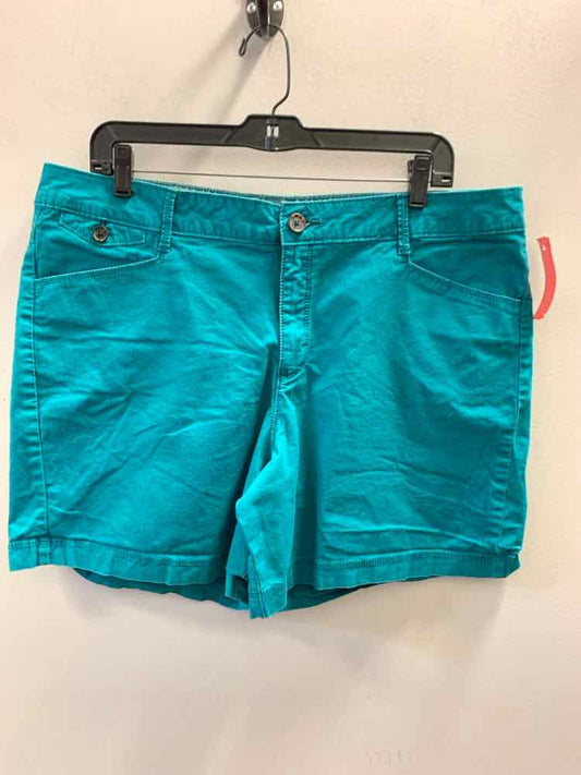 PRE-OWNED Size 18 LEE PLUS SIZES Teal Shorts