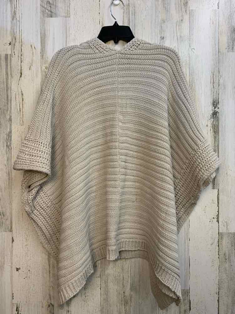 PRE-OWNED Tops Size One Size Tan SHORT SLEEVES TOP/PONCHO/SHAWL