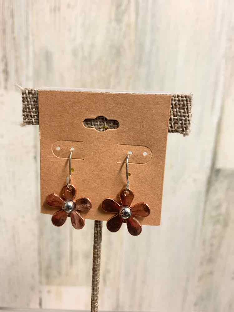 Earrings/COPPER COLOR FLOWER