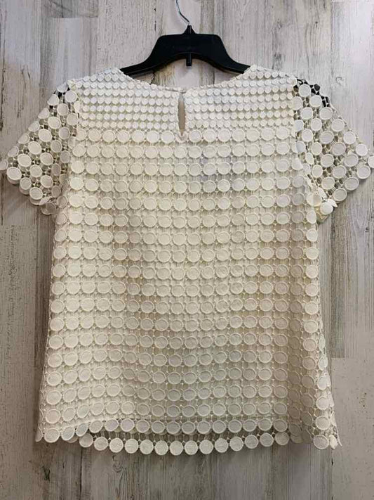 NWT RSVP Tops Size S OFF WHITE CROCHET SHORT SLEEVES TOP