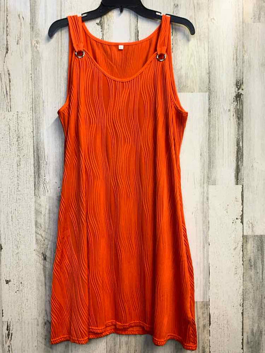 PRE-OWNED Dresses and Skirts Size L Orange WAVES SLEEVELESS Dress