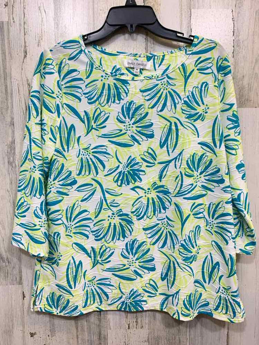 PRE-OWNED EMILY DANIELS Tops Size M GRN/WHT/TEAL Floral 3/4 SLEEVE Blouse