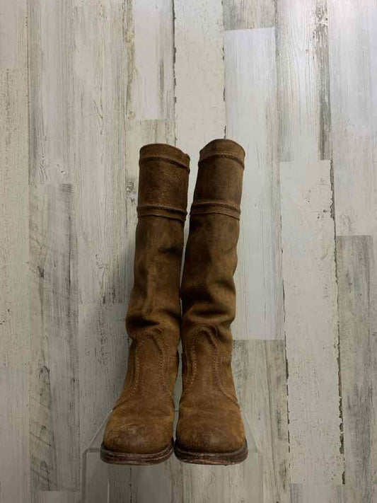 FRYE SHOES 7 NUBUCK Suede Tall Boots NUBUCK SUEDE TALL BOOTS W/ STACKED HEEL