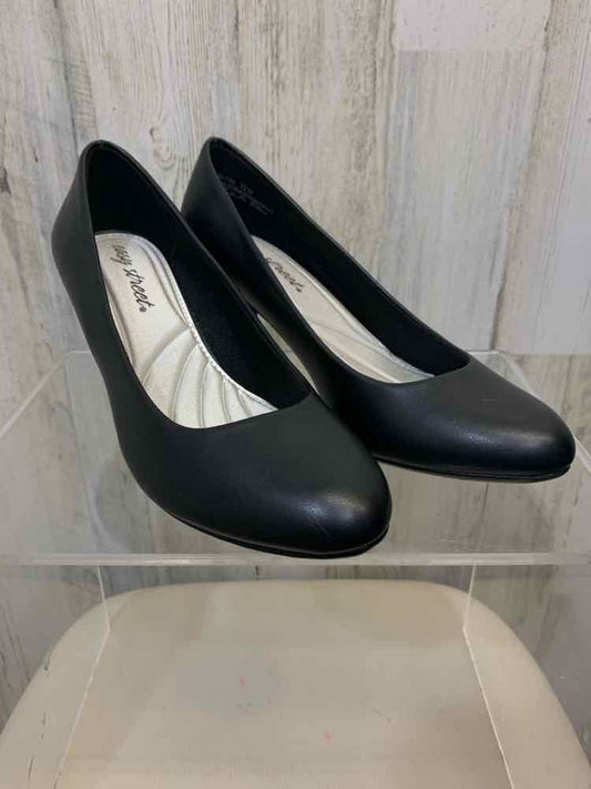 NWT EASY STREET SHOES Shoe Size 7.5 Black PUMP Shoes