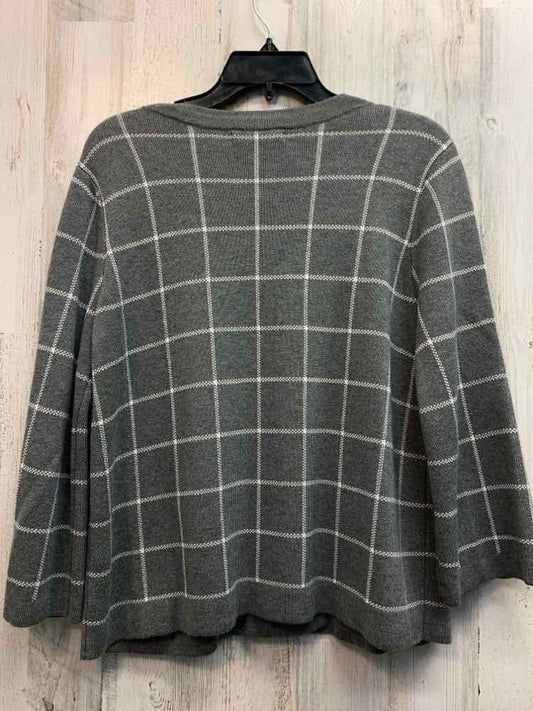 BANANA REPUBLIC Tops Size M GRAY/WHT Checkered SWEATER Sweater