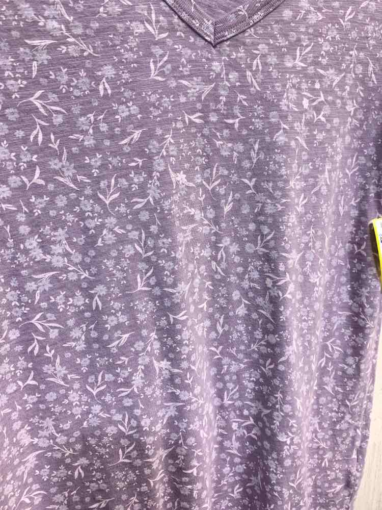 PRE-OWNED OLD NAVY/DITSY FLORAL SLUB JERSEY KNIT V-NECK SHORT-SLEEVE TEE