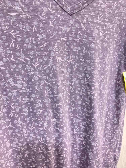 PRE-OWNED OLD NAVY/DITSY FLORAL SLUB JERSEY KNIT V-NECK SHORT-SLEEVE TEE