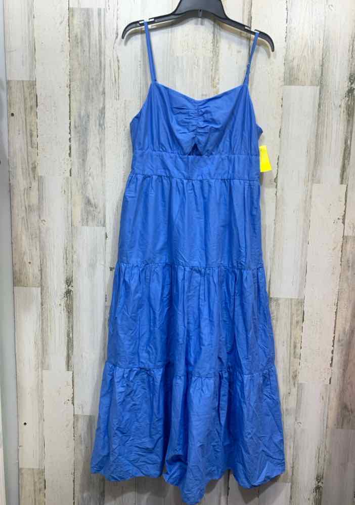 NWT ON 34TH Dresses and Skirts Size L Blue Solid KEY HOLE Dress/BLUE TIER MAXI D