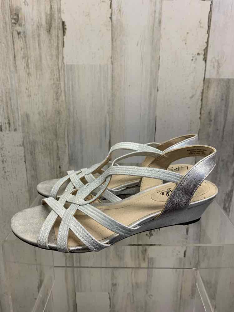 NWT LIFESTRIDE SHOES Shoe Size 5.5 Silver WEDGE Shoes