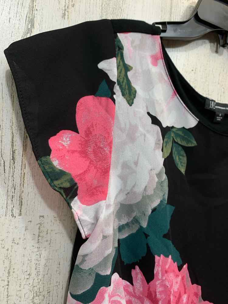 PRE-OWNED INC/FLORAL PRINT TWIST FRONT SHORT SLEEVE WOVEN FRONT/KNIT BACK HI/LO